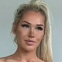 Alex Paige Moore Nahé