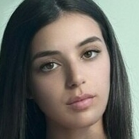 Amber Ajami Nahé