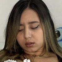 Angie Flores Nahé