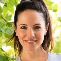 Anna Silk Nahé