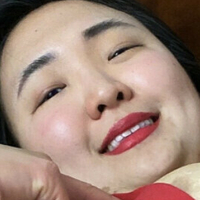 Aroomi Kim Nahé