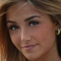 Ava Majury Nahé