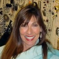 Deborah McGuire Nahé