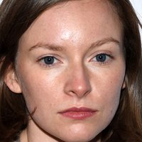 Deragh Campbell Nahé