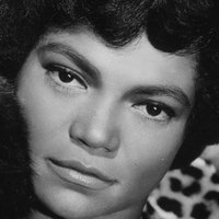 Eartha Kitt Nahé