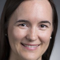 Emily Cox Nahé
