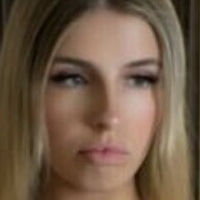 Hailey Phillips Nahé