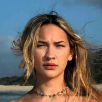 Halia Beamer Nahé