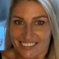 hey_courtney_sins Nahé