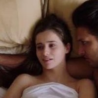 Holly Earl Nahé
