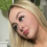 Izzy Davies Nahé