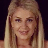 Jenni Jane Hall Nahé