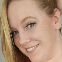 Julie Bliss Nahé