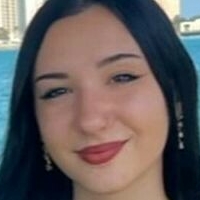 Kris Marie Nahé