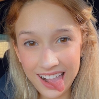 mary_nikky Nahé