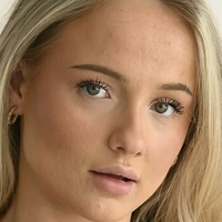 Mia Winward Nahé