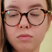 notsydneysweeney Nahé