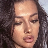 Oksifan Emily Wood Nahé