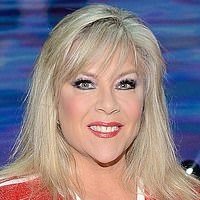 Samantha Fox Nahé