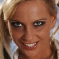 Sharon Da Vale Nahé