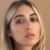 ShyGirl Nahé