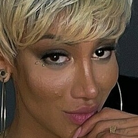 sweetlaurasaenz Nahé