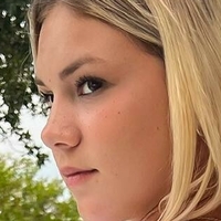 Talia Rosia Nahé