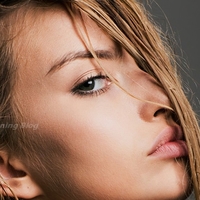 Taylor Justine Howard Nahé