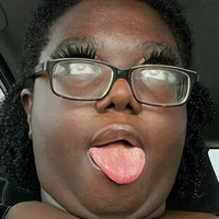 therealzoey Nahé