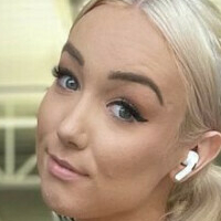 Whitney Wright Nahé